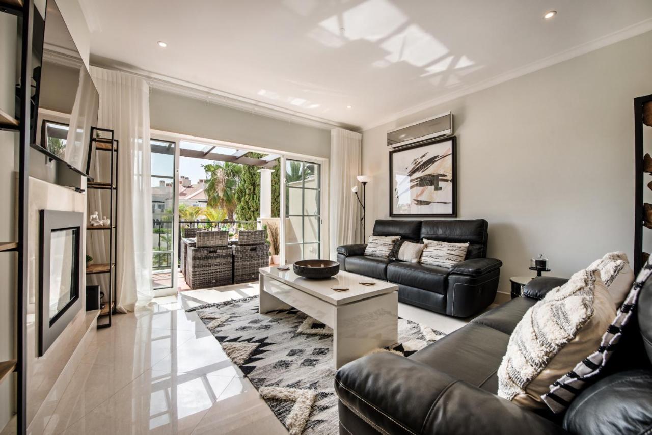 Luxury Apartment With Communal Pool And Terrace Quarteira Ngoại thất bức ảnh